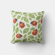 Feuilles et coccinelles