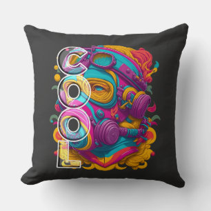 COUSSIN FIGURE FURISTIQUE AVEC MASQUE GAZ.
