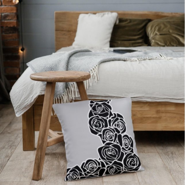 Coussin Fille Vintage rose noire (Créateur téléchargé)