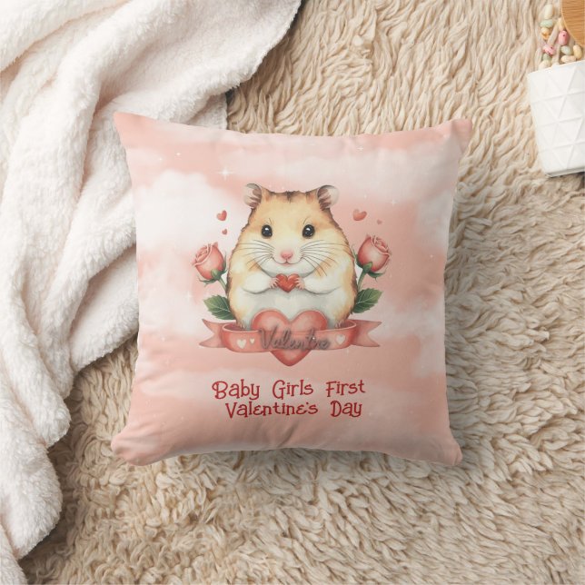 Coussin Filles de bébé Première Saint-Valentin (Couverture)