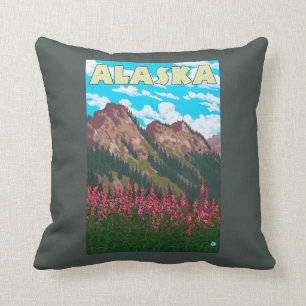Coussin Fireweed avec l'affiche de Vintage voyage de