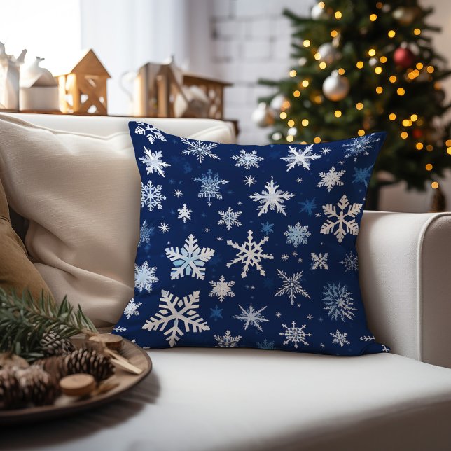 Coussin Flammes De Neige De Noël Sur Bleu (Créateur téléchargé)