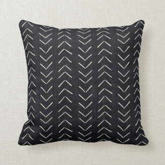Coussin Flèches de tissu de boue grandes noires et