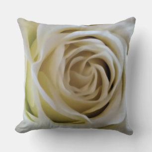 Coussin Fleur de bourgeon blanc crème