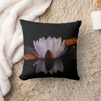 Coussin Fleur de lotus blanc zen