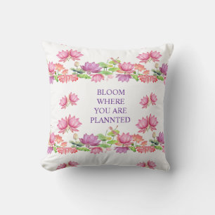 Coussin Fleur de Lotus Élégante Aquarelle Rose