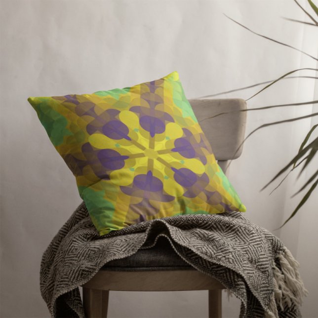 Coussin Fleur de Mandala jaune violet et vert (Créateur téléchargé)