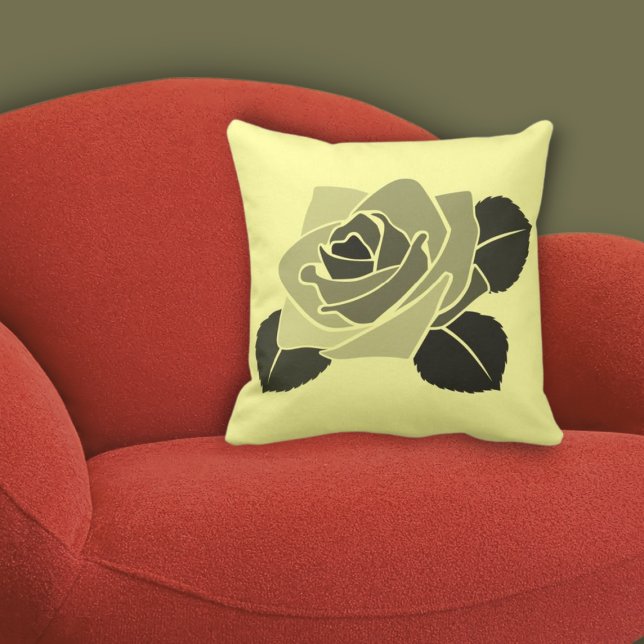 Coussin Fleur de Rose jaune Pastel d'inspiration nature (Nature-inspired Pastel Yellow Floral Rose Blossom Throw Pillow, Home & Liivng)