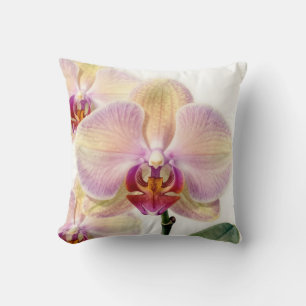 Coussin Fleur d'orchidée violette pastel élégante