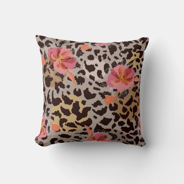 Coussin Fleur florissante sur la peau des animaux (Recto)