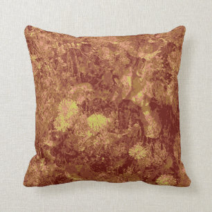 Coussin Fleur jaune contre le motif de camouflage de