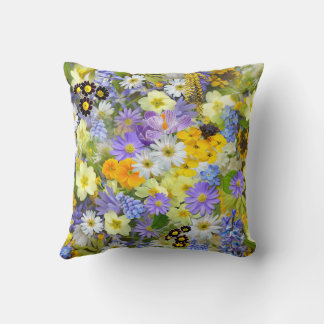Coussin Fleur sauvage de jardin de printemps motif floral