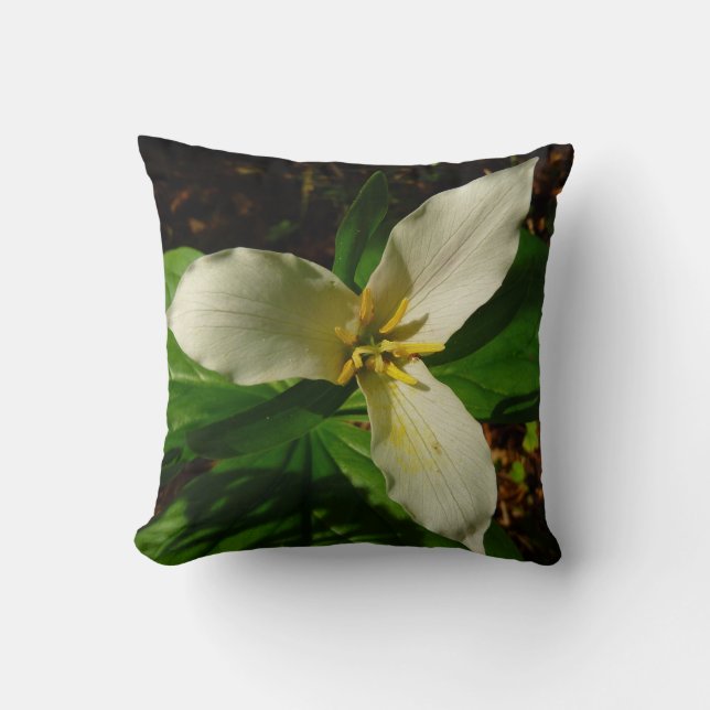 Coussin Fleur sauvage de printemps blanc Trillium Flower (Recto)