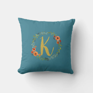 Coussin Fleur Wreath Gold Monogramme initial K Cushion Tur
