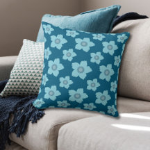 Fleurs bleues sur Arrière - plan bleu