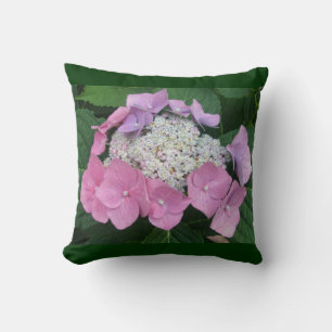 Coussin Fleurs d'hortensia à capuchon de dentelle rose - O