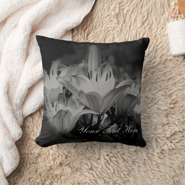 Coussin Fleurs Lys En Noir Et Blanc Personnalisé (Couverture)