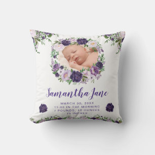 Coussin Fleurs Mauve & Crème à l'aquarelle Photo de bébé