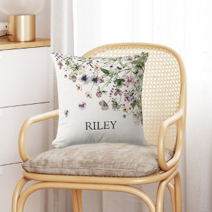 Coussin Fleurs sauvages violettes aquarelles monogrammées