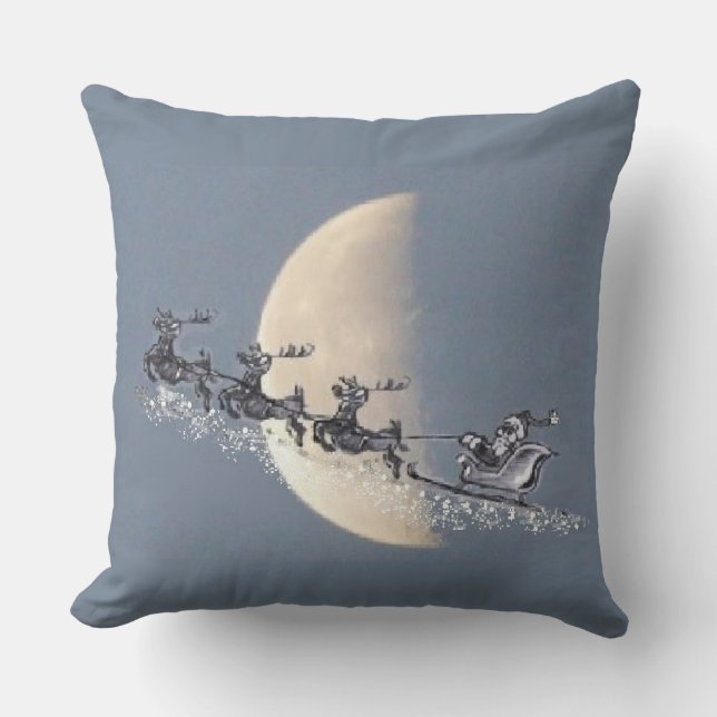 Coussin Flying Santa in Reindeer-Sled Christmas Pillow (Recto)