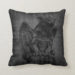 Coussin foncé gothique ou de Halloween