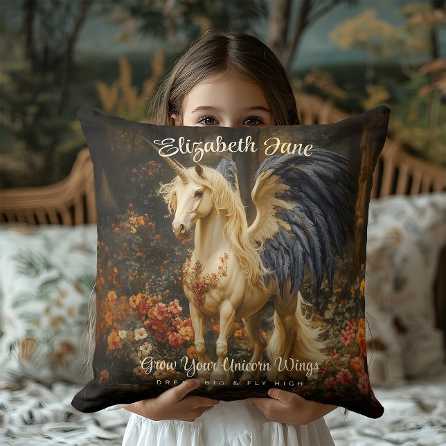 Coussin Forêt de conte de fées romantique licorne avec des (Créateur téléchargé)