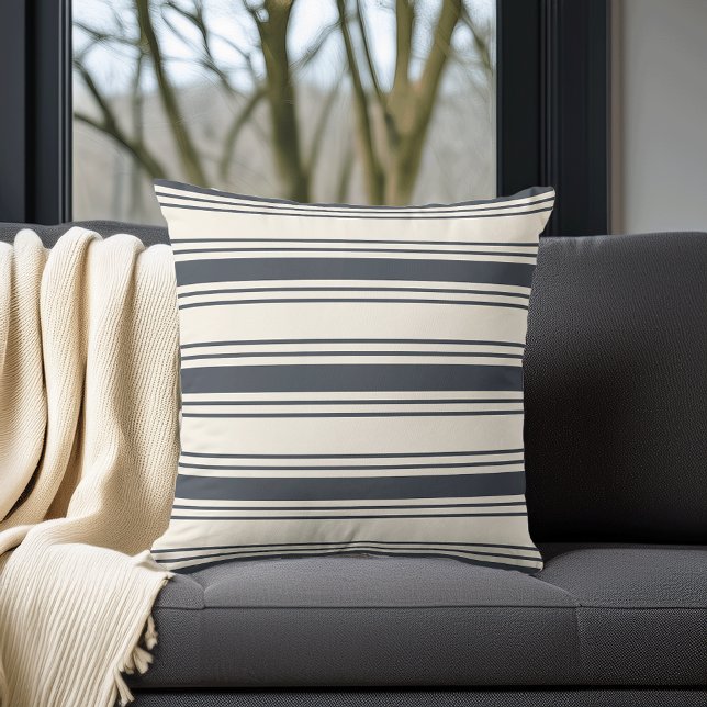 Coussin Fumé Navy (Créateur téléchargé)