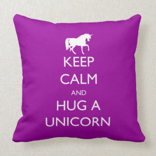 Coussin Gardez le calme et étreignez une licorne