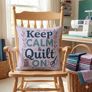Coussin Gardez votre calme et continuez à coudre, design v