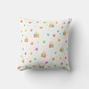 Coussin Gâteau d'anniversaire à l'aquarelle arc-en-ciel pe