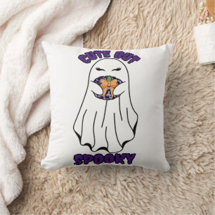Coussin Ghost d'Halloween mignon mais Éffrayant tenant un