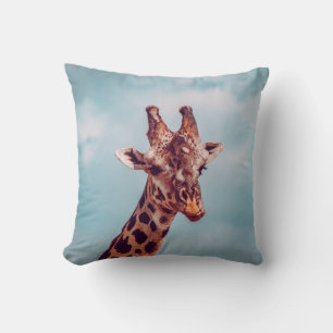 COUSSIN GIRAFFE PORTRAIT