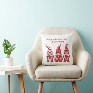 Coussin Gnomes rouges aux coeurs Saint Valentin personnali