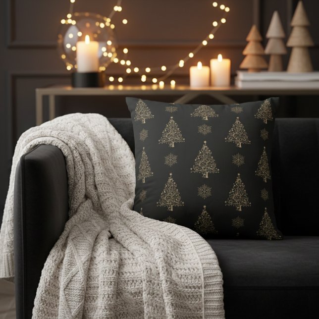 Coussin Gold Christmas Trees and Snowflakes Decorative (Gold Christmas Trees and Snowflakes Decorative Throw Pillow)