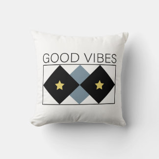Coussin Good Vibes design simple et impactable
