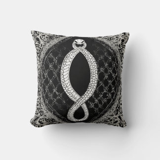 Coussin Gothique Serpentine : Ornamenta noir & blanc éléga
