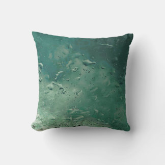 Coussin gouttes de pluie sur la fenêtre 