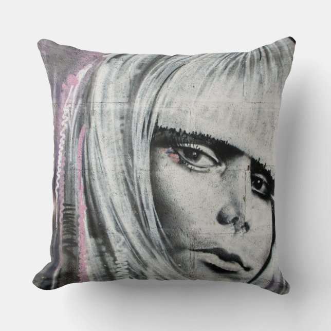 Coussin Graffiti (Recto)