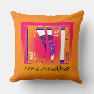 Coussin Graphique Amour les uns les autres Orange