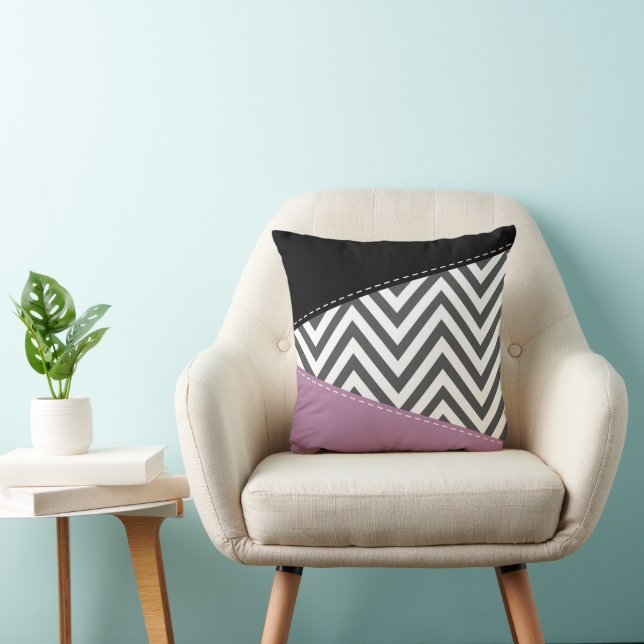 Coussin Gris Zigzag, Gris Chevron, Motif Zigzag, Violet (Chaise)