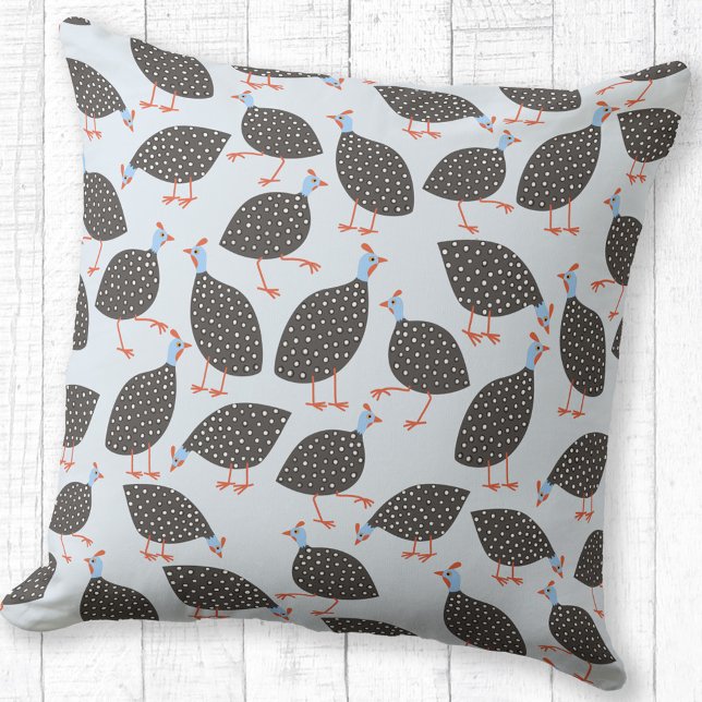 Coussin Guinée Fowk mignon bleu (Guinea fowl pattern fun throw pillow for bird lovers)