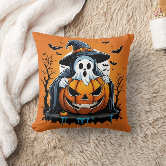 Coussin Halloween fantôme avec citrouille sous ciel éffray (Couverture)