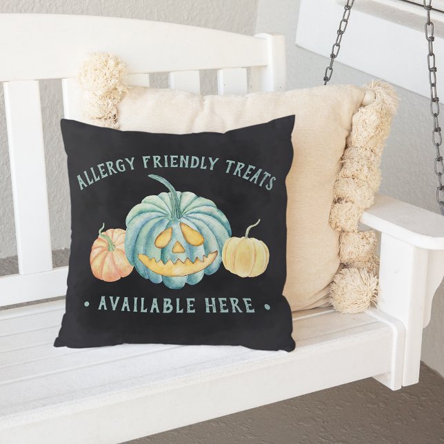 Coussin Halloween Turquoise Citrouille Allergy Traitements (Créateur téléchargé)