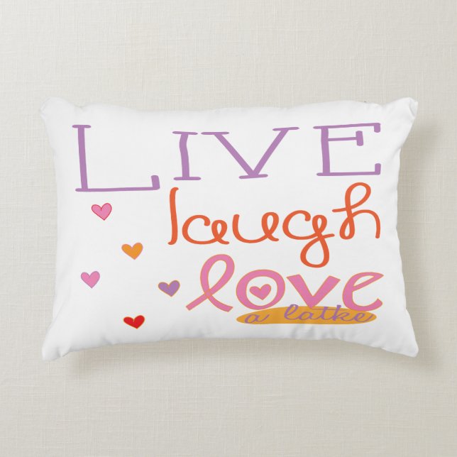 Coussin Hanoukka "Live Laugh Love a Latke Hearts" (Devant)