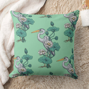 Coussin Héron dans le jardin de lotus blanc sur jade