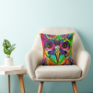Coussin Hibou avec des plumes colorées Art IA ironique