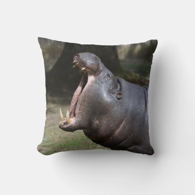 Coussin Hippopotame avec sa bouche ouverte (Recto)