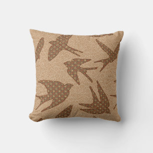 Coussin Hirondelles japonaises en vol, marron et beige