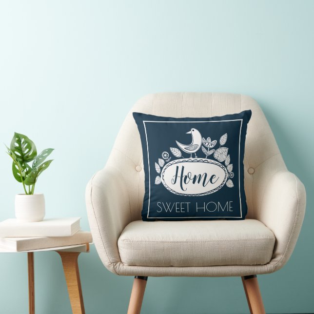 Coussin Home Sweet Home | Art populaire Oiseaux scandinave (Chaise)