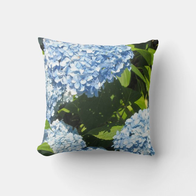 Coussin Hydrangeas Bleus Élégants et Doux (Recto)